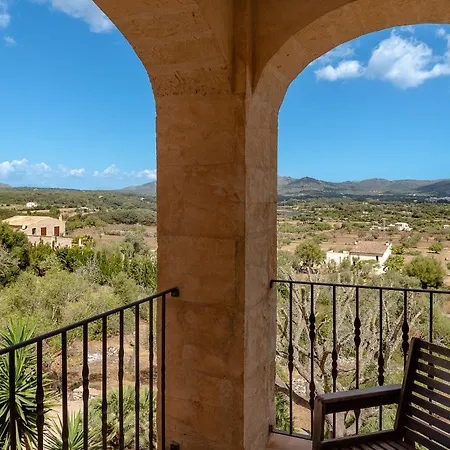 Estrella Villa