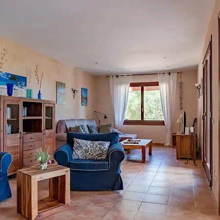 Estrella Villa